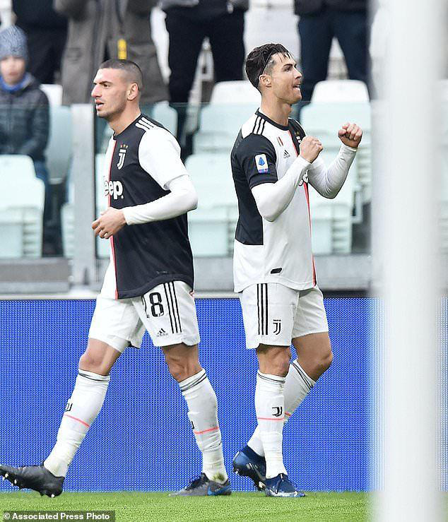 Ronaldo lập cú đúp, Juventus chiếm ngôi đầu của Inter - Ảnh 4.