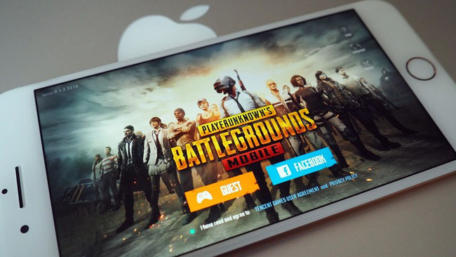 Thanh niên mất mạng vì uống nhầm thuốc tẩy trong khi cắm đầu chơi game PUBG trên điện thoại - Ảnh 1.