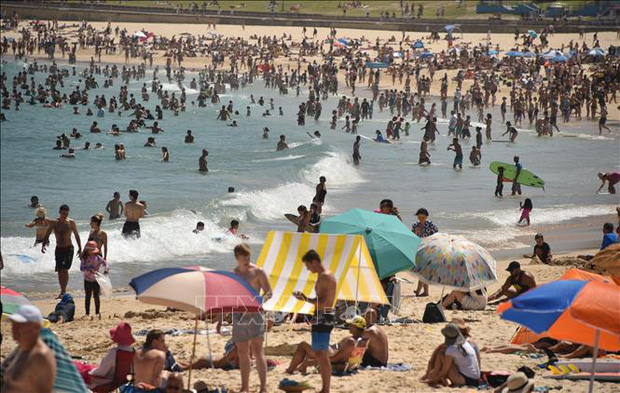 Australia trải qua ngày nóng nhất lịch sử - Ảnh 1.