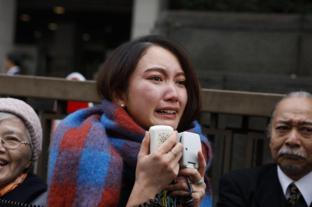 Vụ nữ nhà báo bị cấp trên tấn công tình dục chấn động Nhật Bản: Nạn nhân được bồi thường 700 triệu đồng, bật khóc vì vui mừng trước tòa - Ảnh 3.