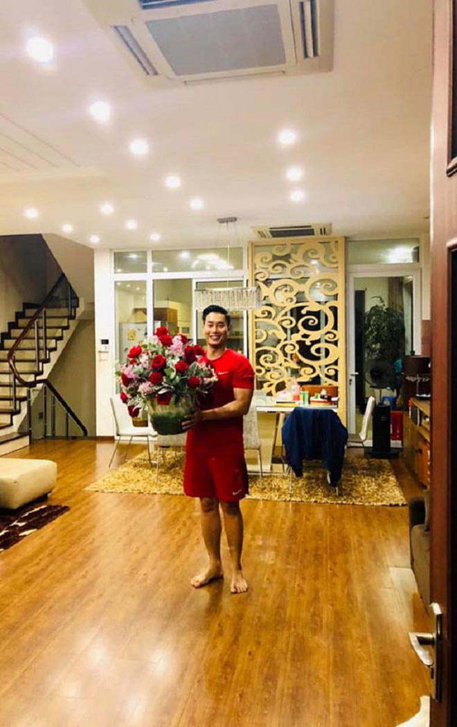 Cuộc sống giàu có, thích nịnh vợ của người đàn ông quyền lực VTV6 - Ảnh 8. Cuộc sống giàu có, thích nịnh vợ của người đàn ông quyền lực VTV6 - Ảnh 8.