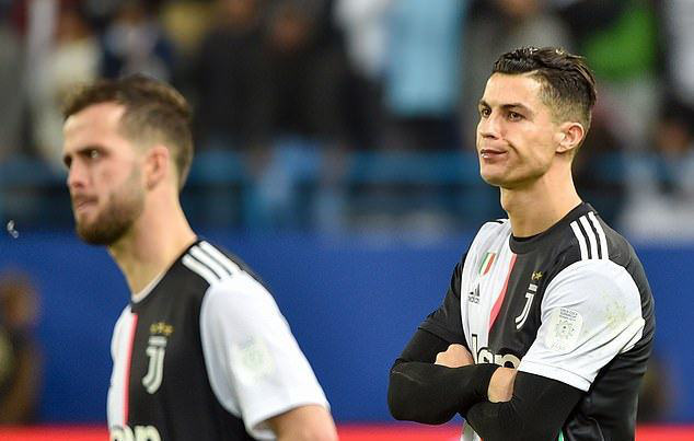 Ronaldo vô duyên, Juventus thảm bại trận tranh Siêu Cúp Italia - Ảnh 2.