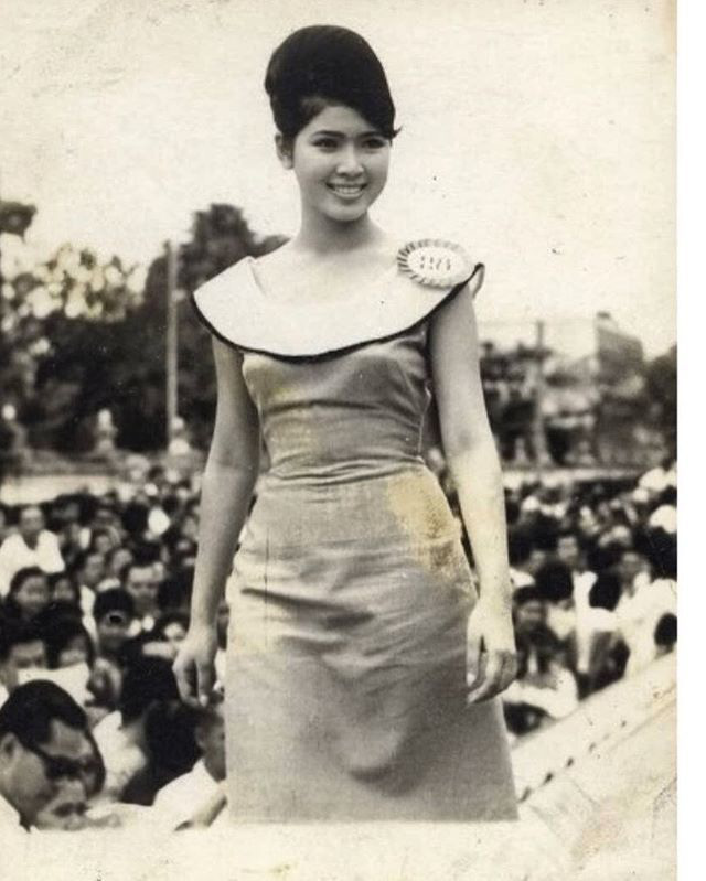 Nhan sắc trẻ trung khó tin ở tuổi 72 của Hoa hậu Hoàn vũ Thái Lan đầu tiên - Ảnh 3.