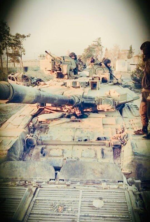 Chảo lửa Idlib chứng minh uy lực “khủng khiếp” của tăng T-90S Việt Nam sở hữu - Ảnh 2.