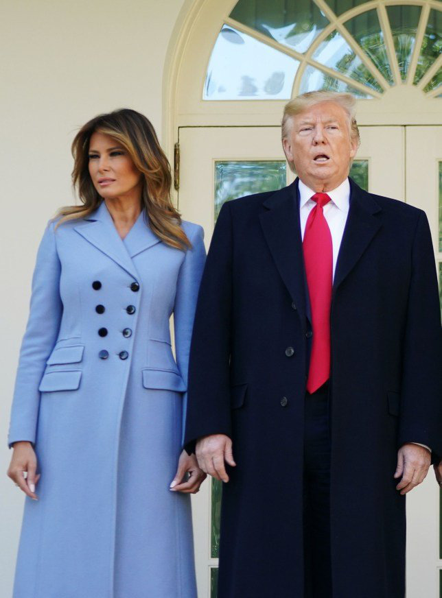 Lý do bất ngờ khiến bà Melania không ngủ cùng phòng với ông Trump - Ảnh 1.