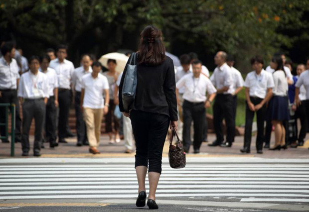 Vì sao người lao động tại Singapore, Tokyo và Kuala Lumpur làm việc như không nghỉ? - Ảnh 1.