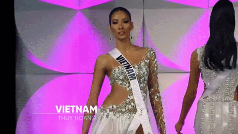  Missosology đưa Hoàng Thùy trở lại Top 10 sau đêm thi bán kết Miss Universe 2019 dù trước đó ngó lơ đại diện Việt Nam  - Ảnh 3.