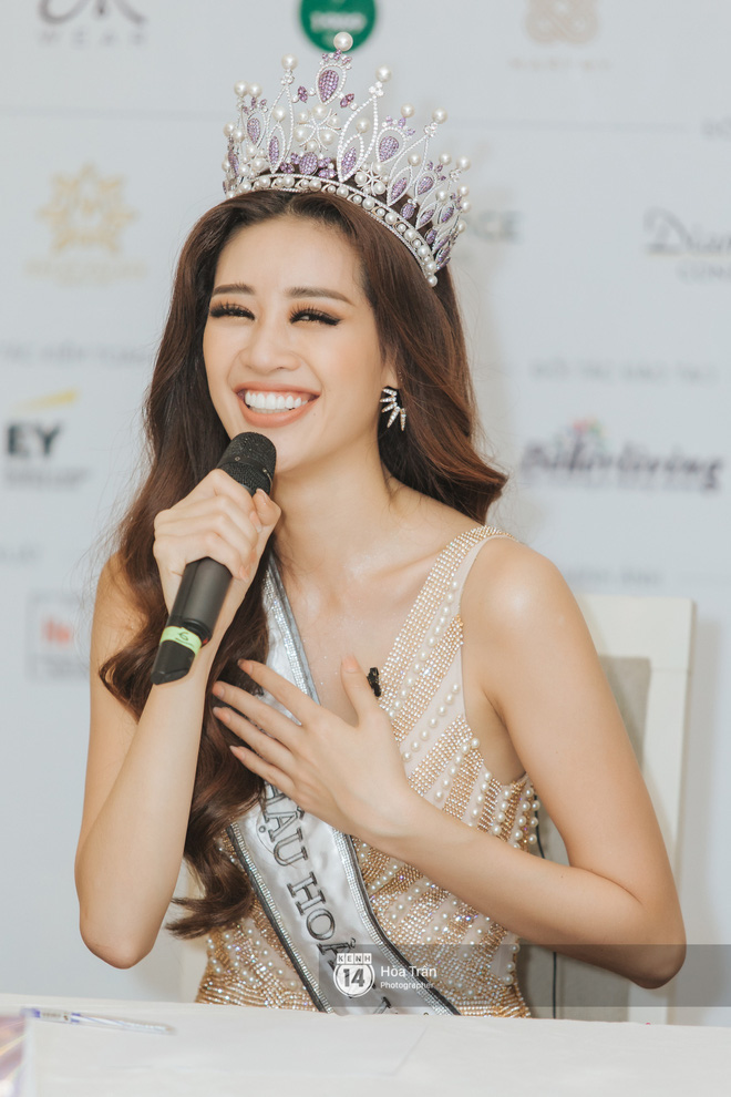 Cận cảnh nhan sắc Top 3 Hoa hậu Hoàn vũ Việt Nam 2019: Khánh Vân tỏa sáng với gương mặt thánh thiện, 2 nàng Á hậu đáng gờm - Ảnh 4.