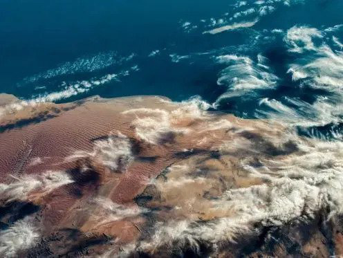 Kinh ngạc hình ảnh siêu bão, núi lửa phun trào nhìn từ Trạm Vũ trụ Quốc tế - Ảnh 12.
