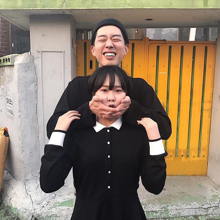 Chuyện gì sẽ xảy ra khi bạn lấy phải người thích làm trò con bò giống bạn? - Ảnh 5. Chuyện gì sẽ xảy ra khi bạn lấy phải người thích làm trò con bò giống bạn? - Ảnh 5.