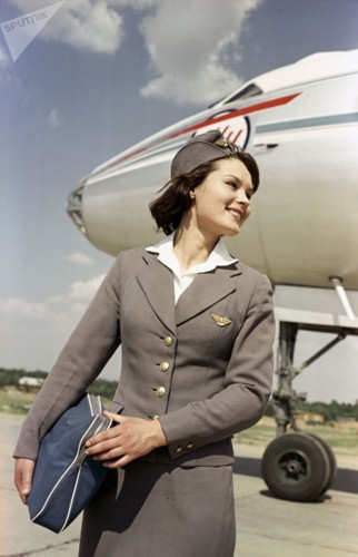 Ảnh: Nhan sắc ngọt ngào của các nữ tiếp viên hàng không Nga và Xô viết - Ảnh 1.