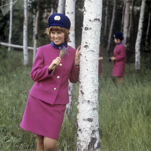 Ảnh: Nhan sắc ngọt ngào của các nữ tiếp viên hàng không Nga và Xô viết - Ảnh 8.