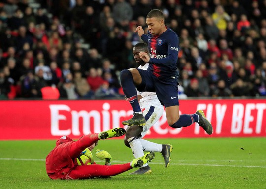  Đại chiến Man United - PSG: Pogba thăng hoa hơn Mbappé  - Ảnh 10.