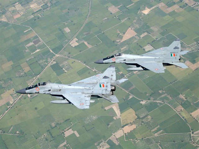 Khẩn cấp mua MiG-29: Ấn Độ sẽ tiếp nhận đống sắt tuổi đời 25 năm - Vì sao phải khổ thế? - Ảnh 5.
