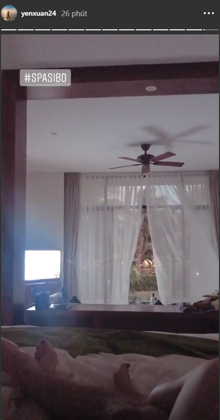 Yến Xuân khoe dáng bốc lửa trên mô tô nước, nhưng dân tình chỉ đổ xô nghe giọng đàn ông lạ ở bên - Ảnh 2. Yến Xuân khoe dáng bốc lửa trên mô tô nước, nhưng dân tình chỉ đổ xô nghe giọng đàn ông lạ ở bên - Ảnh 2.