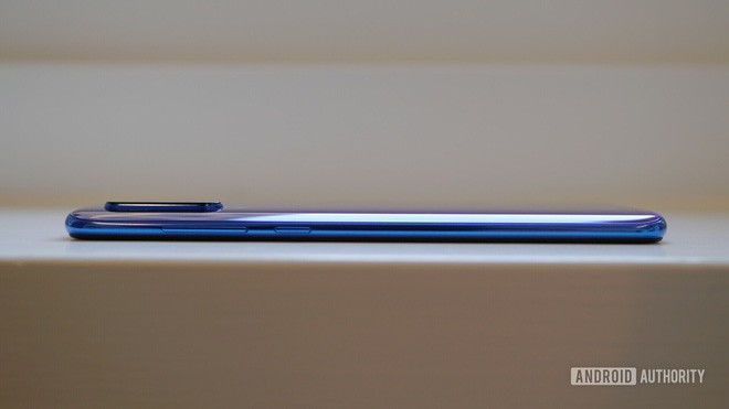 Cận cảnh Xiaomi Mi 9: Smartphone có thiết kế tốt nhất của Xiaomi - Ảnh 3.