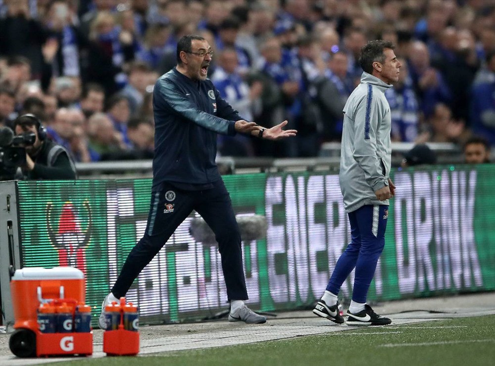 kepa – hlv sarri - Từ vụ Kepa – HLV Sarri: Vì sao kháng lệnh trở thành tiền lệ? - photo kepa – hlv sarri - photo 1 15511691012251876529096 - Từ vụ Kepa – HLV Sarri: Vì sao kháng lệnh trở thành tiền lệ?