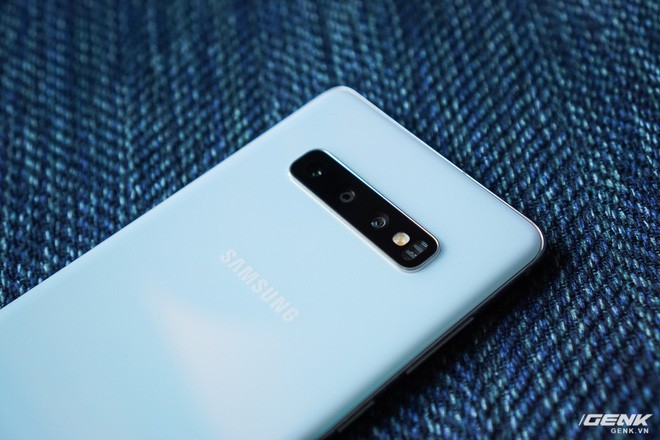 Cảm nhận nhanh khả năng chụp ảnh trên Samsung Galaxy S10+: Lấy nét nhanh hơn, dynamic range ấn tượng, tính năng Shot Suggestion rất hữu ích - Ảnh 1.