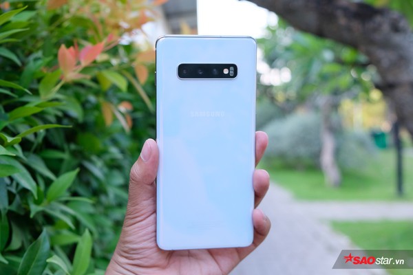 Mở hộp Galaxy S10+ vừa ra mắt tại Việt Nam: Đẹp hơn cả mong đợi! - Ảnh 5.