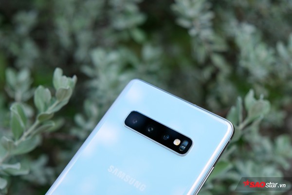 Mở hộp Galaxy S10+ vừa ra mắt tại Việt Nam: Đẹp hơn cả mong đợi! - Ảnh 6.