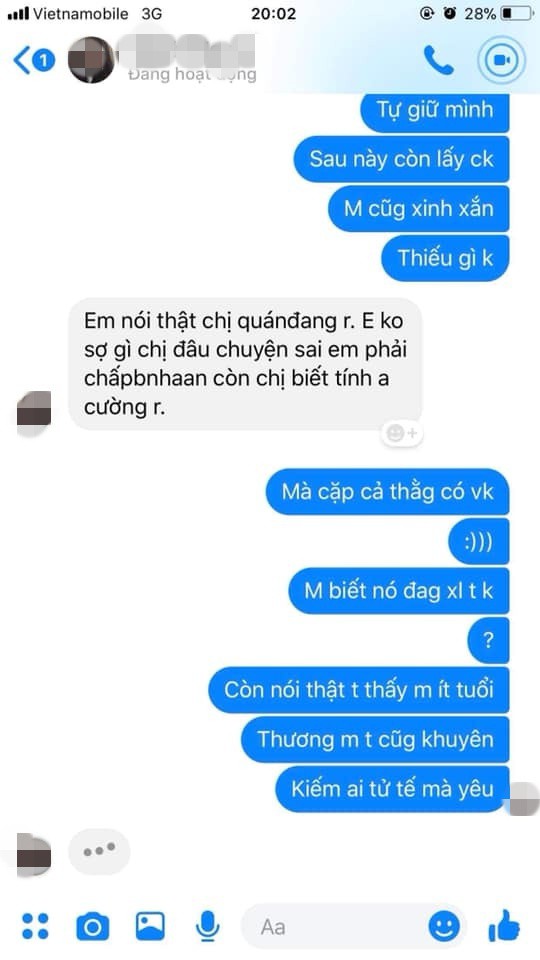 8/3, bắt quả tang chồng trên giường với gái trẻ, vợ phẫn uất lao vào đánh ghen kinh hoàng - Ảnh 2.