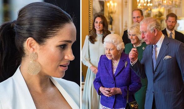 Meghan đang “phá hủy” Hoàng gia Anh, khiến công chúng mất niềm tin và khó có thể trở thành bạn tốt với chị dâu Kate vì lý do này - Ảnh 1.