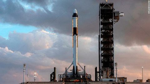 SpaceX thử nghiệm thành công tàu vũ trụ, NASA sẽ không còn phụ thuộc Nga - Ảnh 2.