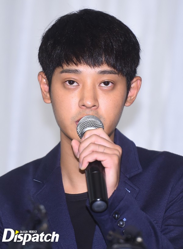 Sau tất cả, Jung Joon Young đã viết tâm thư thừa nhận hành vi phát tán clip sex quay lén trong groupchat truỵ lạc - Ảnh 1.