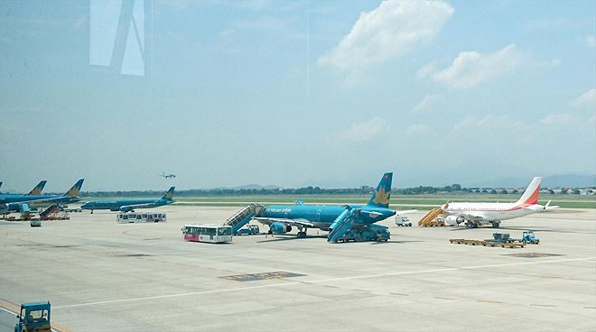 Sau 2 vụ rơi máy bay: Việt Nam tạm dừng cấp phép tàu bay 737 MAX - Ảnh 2.