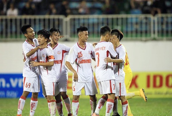 Đè ngửa U19 Hà Nội đá nửa sân, HAGL vẫn đánh rơi chức vô địch - Ảnh 2.