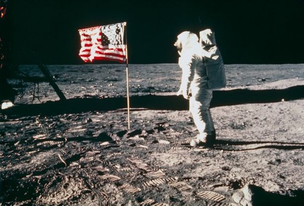 Những bí mật giờ mới kể về chuyến bay lịch sử Apollo 11 - Ảnh 5.