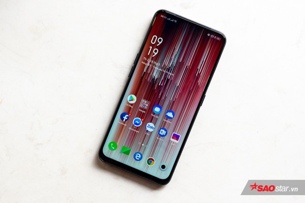 Mở hộp nhanh OPPO F11 Pro tại Việt Nam với camera trước thò thụt và thân máy đổi màu độc đáo - Ảnh 3.