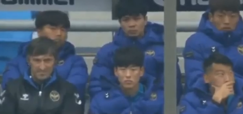 Incheon United 1-1 Jeju United: Đội bóng của Công Phượng có điểm đầu tiên - Ảnh 1.