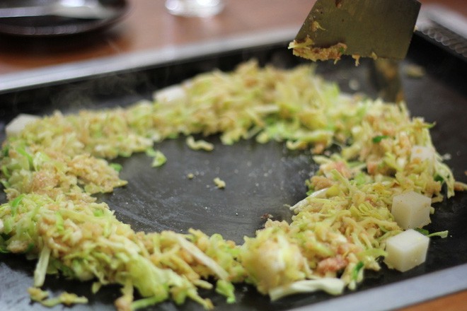 Có đến Nhật Bản thì đừng nhầm bánh xèo okonomiyaki với món này kẻo tẽn tò - Ảnh 5.