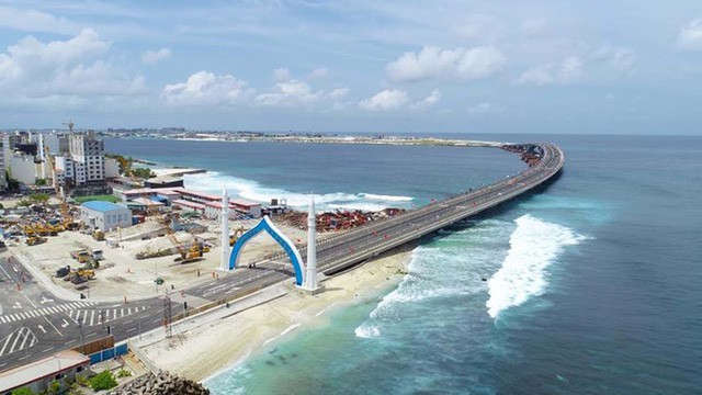 Chìm trong ‘núi’ nợ vì tham gia vào Sáng kiến Vành đai và Con đường, Maldives loay hoay tìm cách thoát khỏi bi kịch bị Trung Quốc ‘bòn rút - Ảnh 3.