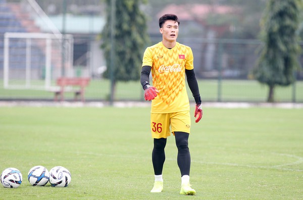 U23 Việt Nam-U23 Thái Lan: Nỗi lo Bùi Tiến Dũng - Ảnh 2.