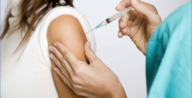 Sự thật về vắc xin chữa ung thư giá tiền tỷ: Người Việt phát sốt, BS tại Nhật khuyên chưa nên dùng - Ảnh 4.