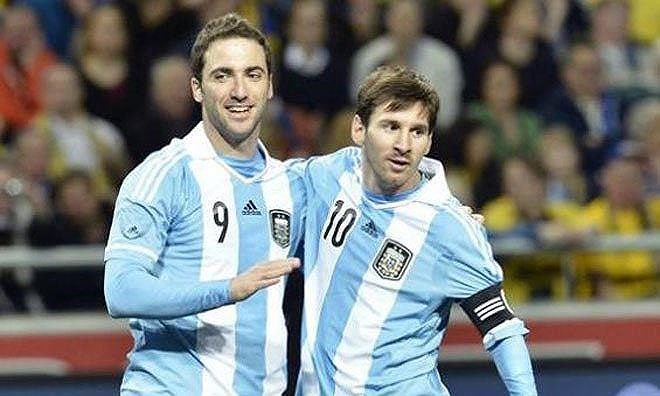 Higuain tuyên bố chia tay tuyển Argentina - Ảnh 1.