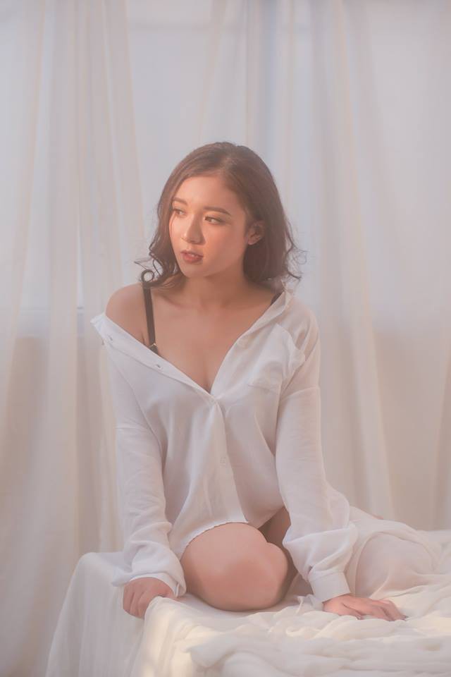 Chỉn chu, giản dị khi lên sóng nhưng ngoài đời nữ MC trẻ nhất VTV lại gợi cảm thế này - Ảnh 7.