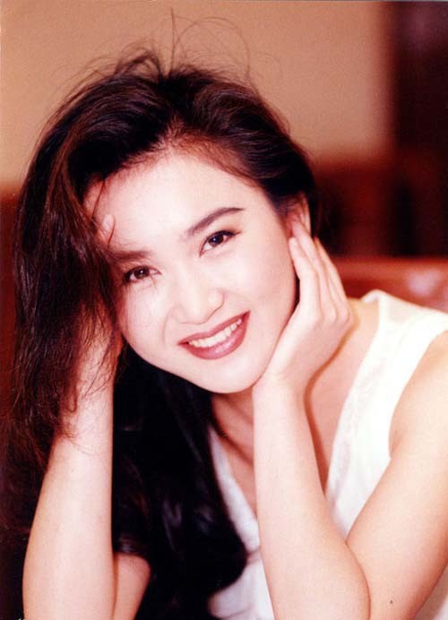 Tuổi xế chiều của &ldquo;Đ&aacute;t Kỷ quyến rũ nhất lịch sử: Sắc v&oacute;c đỉnh cao, kh&ocirc;ng sinh con vẫn được chồng đại gia cưng như b&agrave; ho&agrave;ng - Ảnh 4.