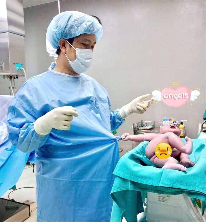 Dân mạng Trung Quốc cũng phải phát cuồng vì em bé sơ sinh Việt Nam nắm chặt áo bác sĩ, gào khóc ăn vạ - Ảnh 2.