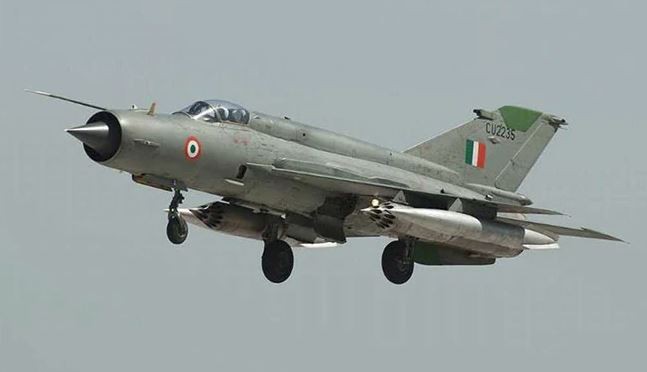 Foreign Policy: MiG-21 Ấn Độ bị bắn hạ, Mỹ có thể thắng lớn dù Nga tha hồ bêu xấu - Ảnh 1.