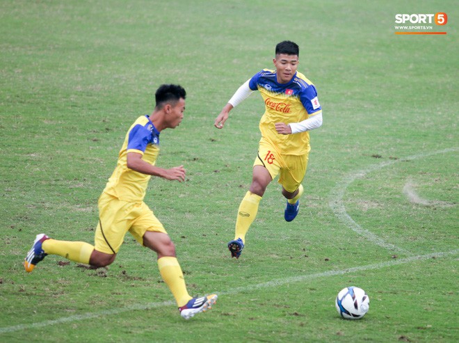 U23 Việt Nam thiếu 8 cầu thủ ở buổi tập chiều 9/3 - Ảnh 9.