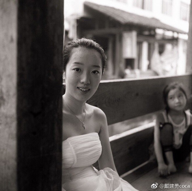 Bộ ảnh chụp vợ suốt gần 1 thập kỷ đầy cảm xúc của nhiếp ảnh gia Trung Quốc: Tôi chỉ say đắm một người phụ nữ đến tận cuối đời - Ảnh 13.