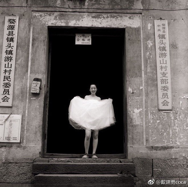 Bộ ảnh chụp vợ suốt gần 1 thập kỷ đầy cảm xúc của nhiếp ảnh gia Trung Quốc: Tôi chỉ say đắm một người phụ nữ đến tận cuối đời - Ảnh 14.