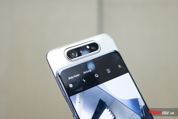 Trên tay nhanh Samsung Galaxy A80: Camera xoay lật 180 độ và màn hình chất chưa từng có! - Ảnh 3.