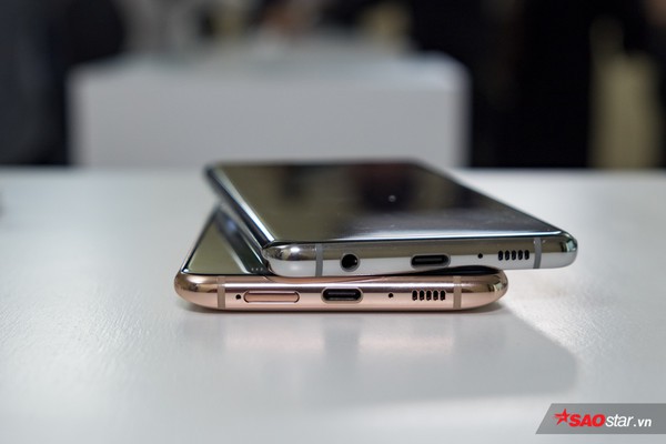 Trên tay nhanh Samsung Galaxy A80: Camera xoay lật 180 độ và màn hình chất chưa từng có! - Ảnh 9.