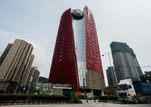 Tỷ phú bất động sản Macau: Sắm một lúc 30 xe Rolls-Royce, mua đứt công ty lớn tặng vợ - Ảnh 5.
