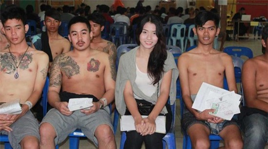Những người đẹp chuyển giới ở kì khám nghĩa vụ quân sự Thái Lan: Đến con gái còn phải trầm trồ! - Ảnh 4.