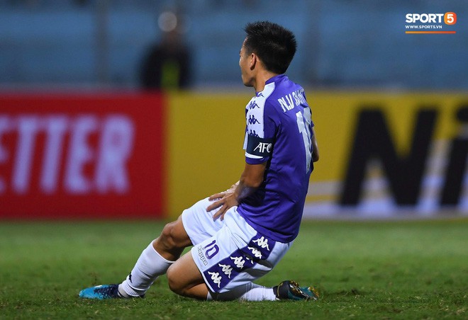 HLV Park Hang-seo, thủ môn Tiến Dũng phản ứng đầy cảm xúc khi Hà Nội FC thua ở AFC Cup 2019 - Ảnh 10.